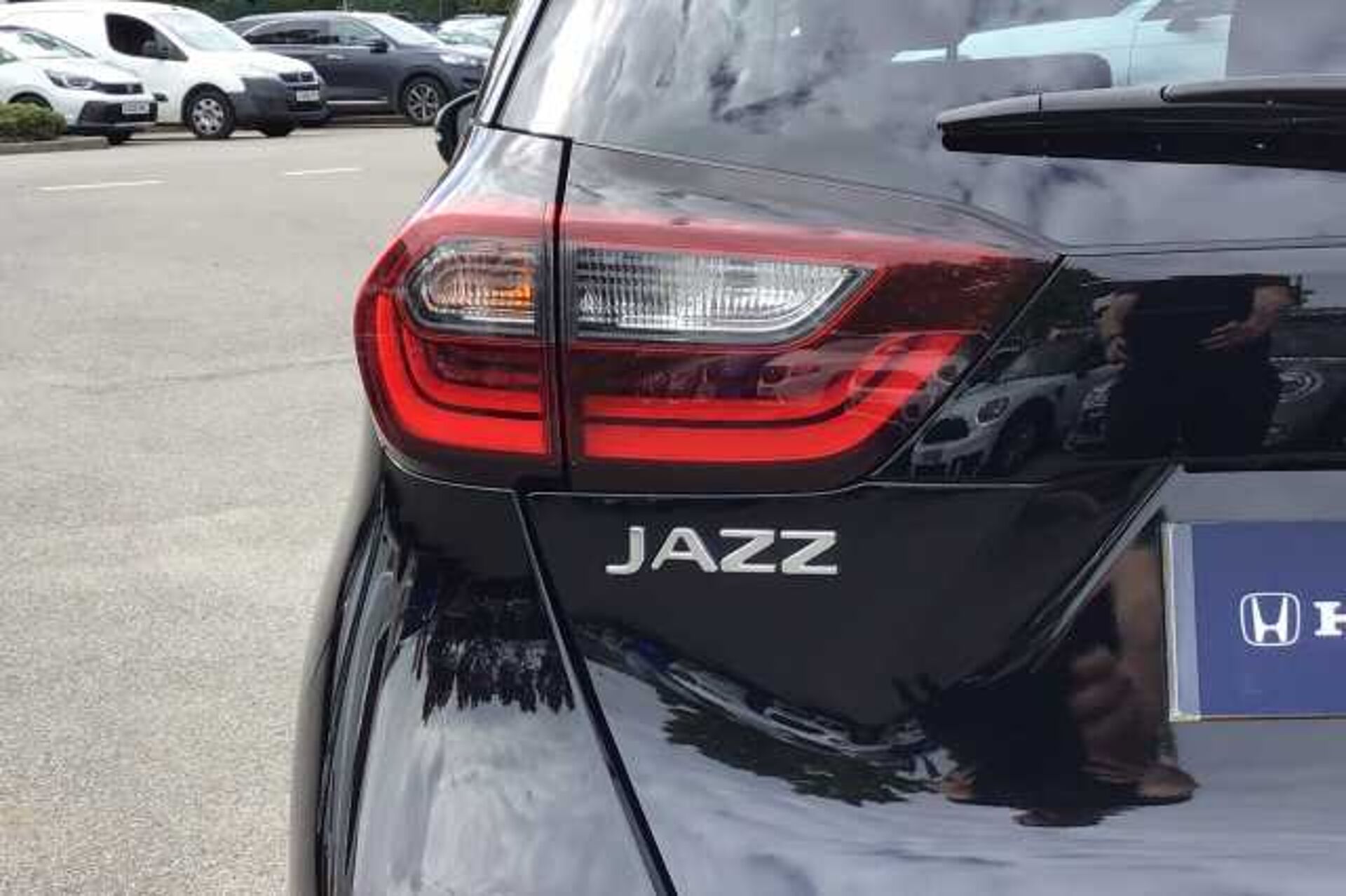 Honda Jazz Hybrid 1.5 i-MMD Hybrid Advance 5dr eCVT 