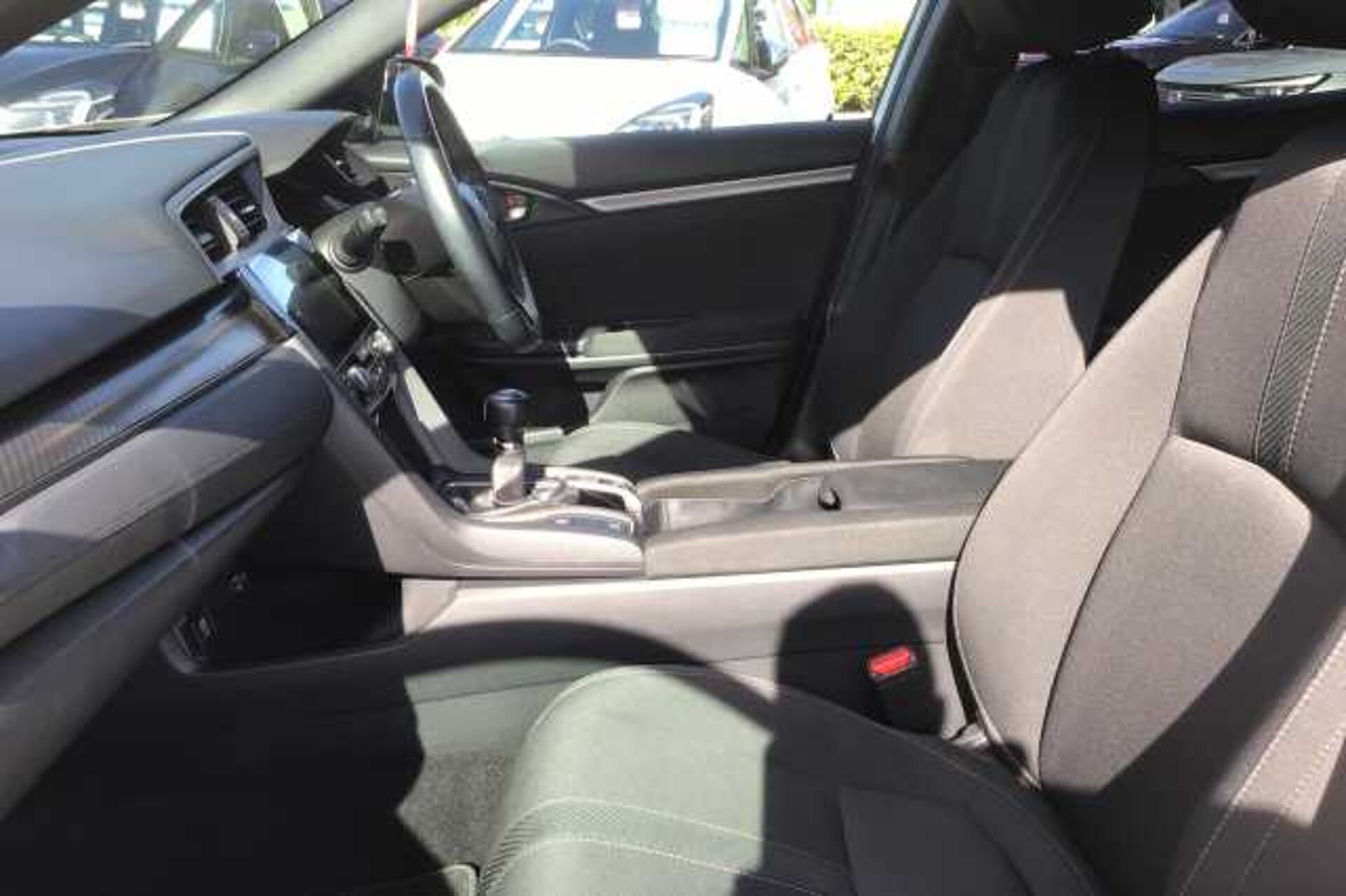 Honda Civic 1.5 VTEC Turbo Sport 5dr 