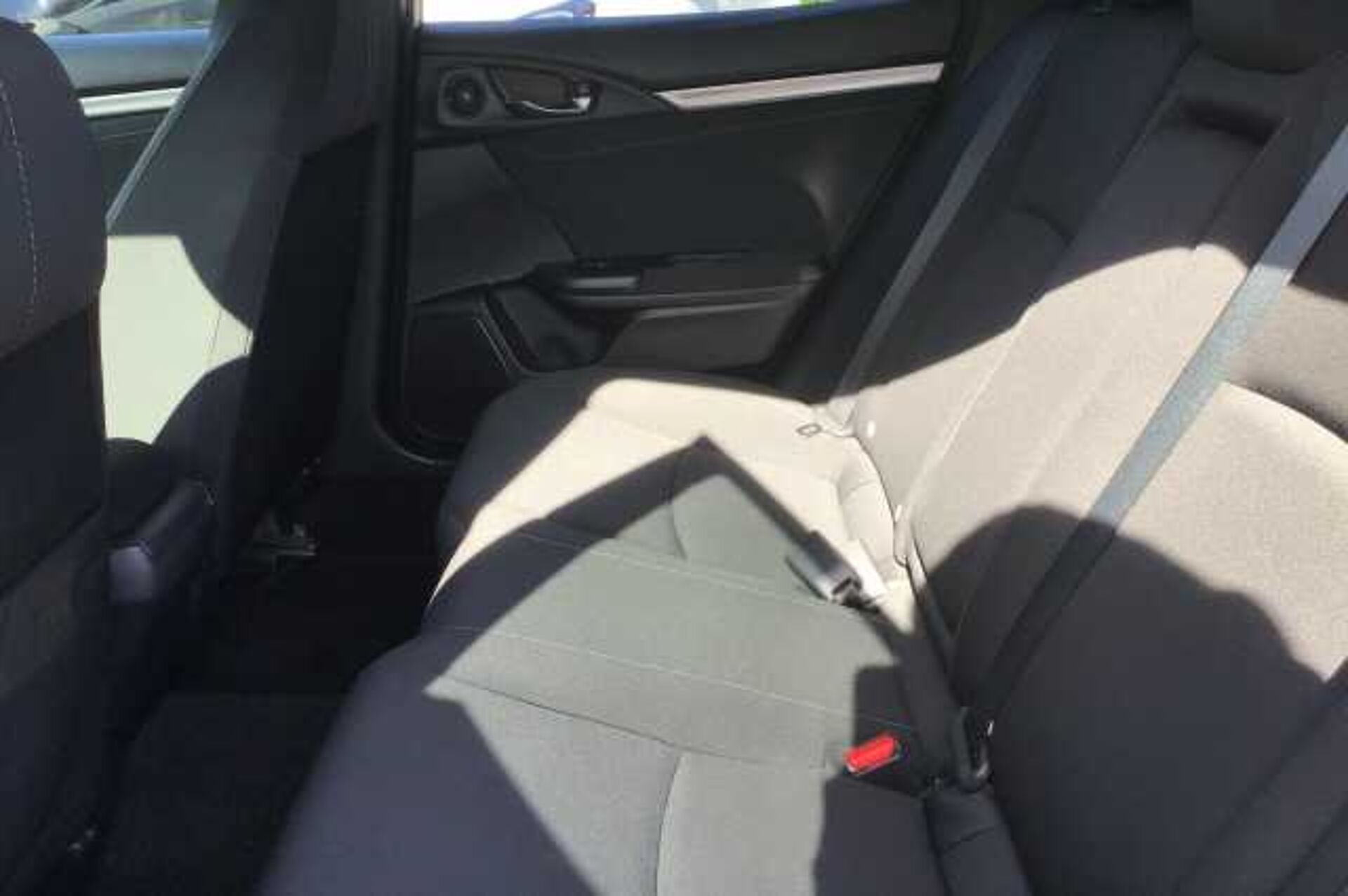Honda Civic 1.5 VTEC Turbo Sport 5dr 