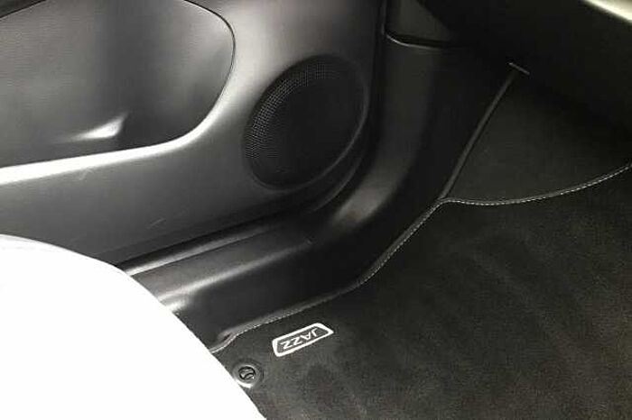 Honda Jazz Hybrid 1.5 i-MMD Hybrid SR 5dr eCVT 
