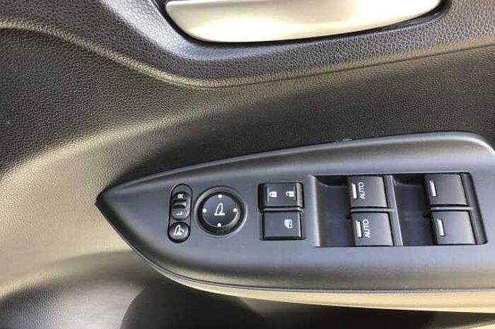 Honda Jazz 1.3 i-VTEC EX Navi 5dr CVT 