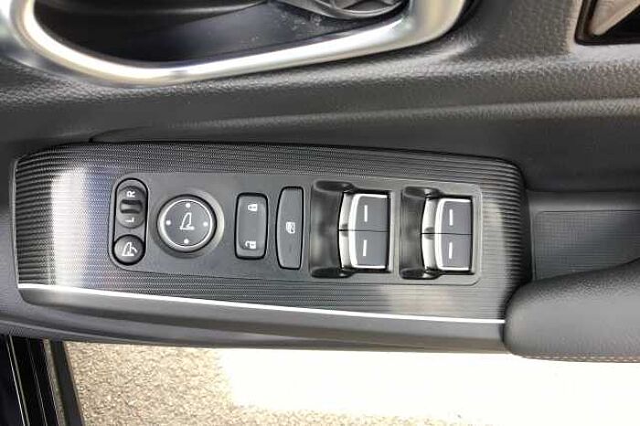 Honda Civic Hybrid 2.0 eHEV Advance 5dr CVT 