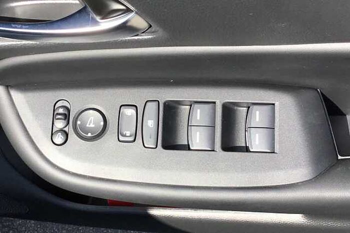 Honda Jazz Hybrid 1.5 i-MMD Hybrid Advance 5dr eCVT 