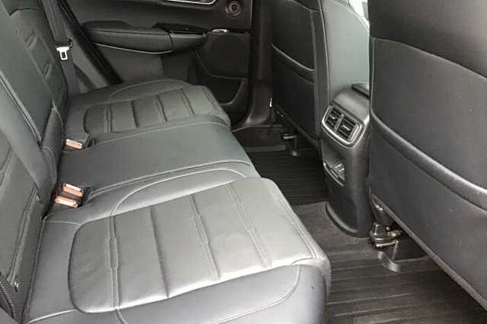 Honda CR-V Hybrid 2.0 h i-MMD SR SUV 5dr Petrol Hybrid eCVT 4WD Euro 6 (s/s) (184 ps) 